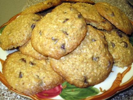 Oatmeal Peanut Butter Chocolate Chip Cookies2